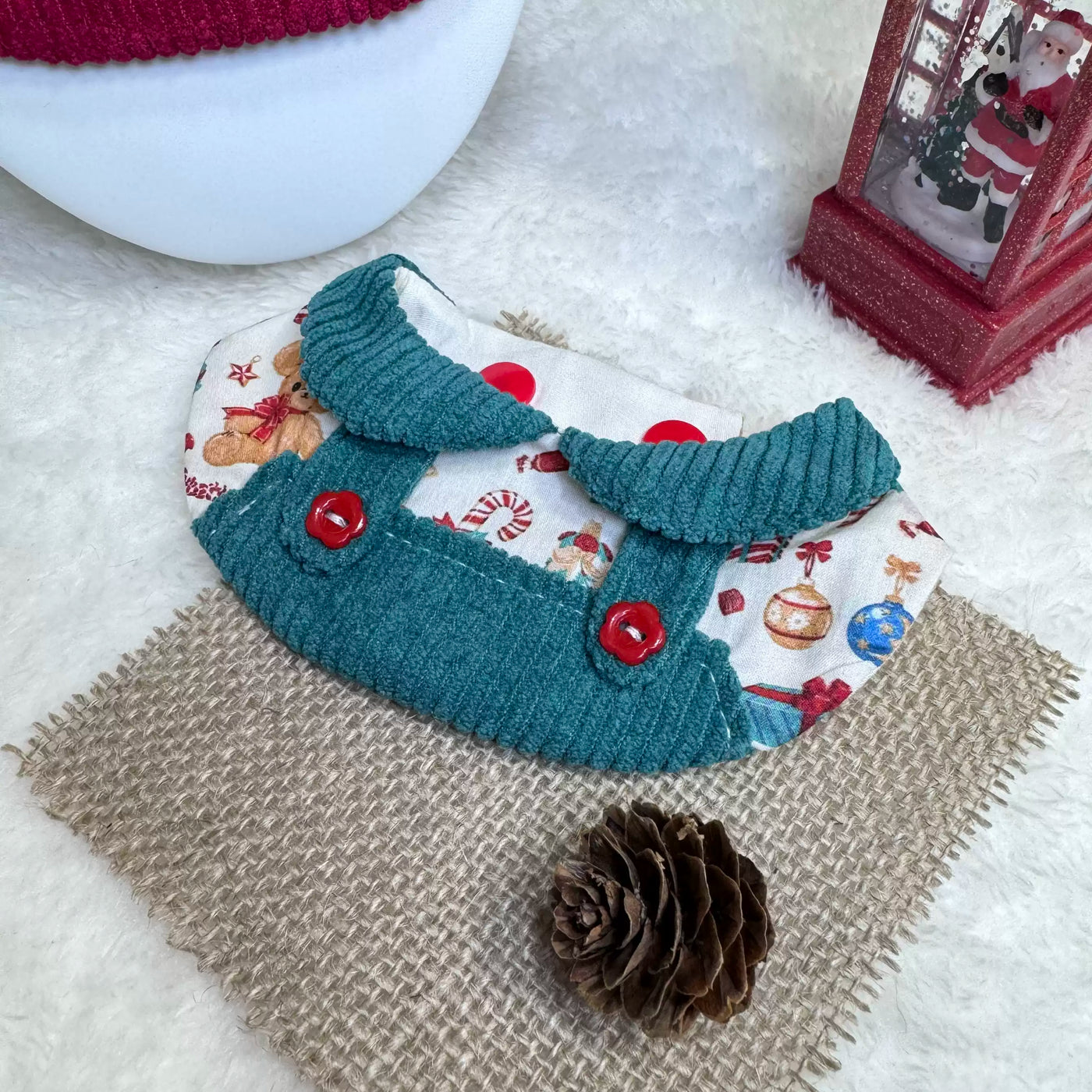 Christmas‑Style Pet Bandana