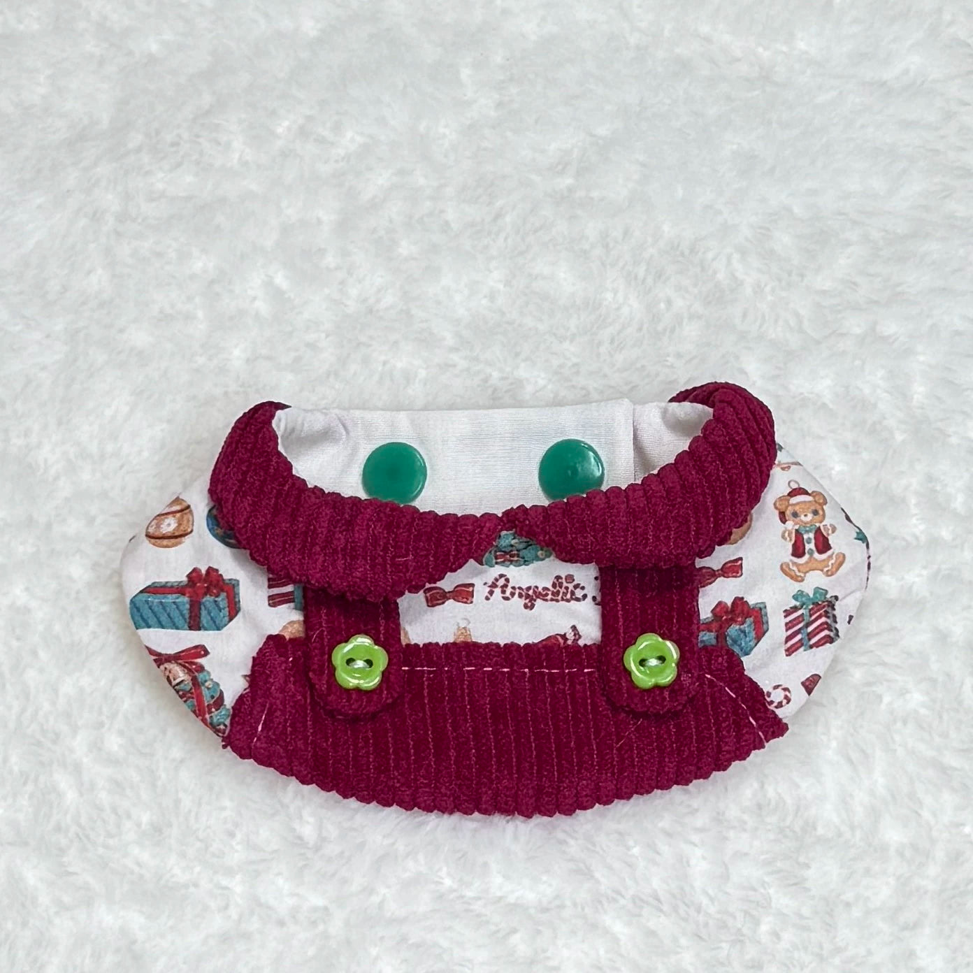 Christmas‑Style Pet Bandana